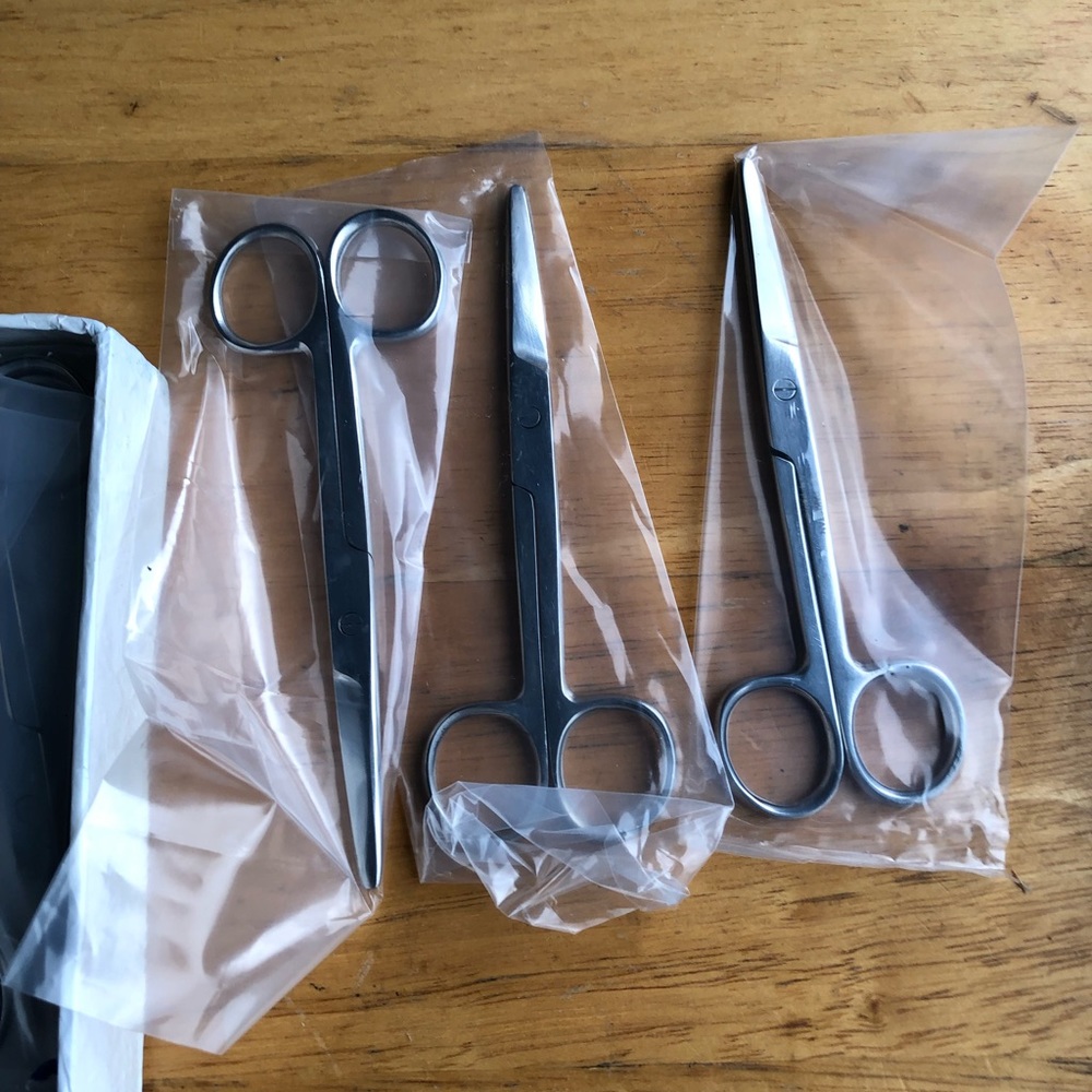 HEAVY DUTY  MAYO CUTTING SCISSORS 5 1/2" (12 PCS NEW)